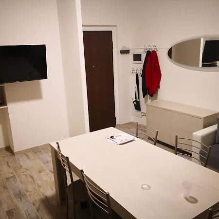 Elio's House
